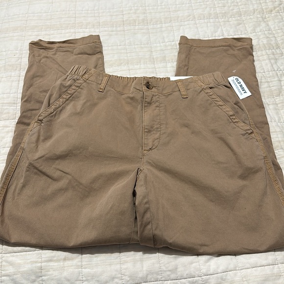Old Navy OG Chino Khaki Straight Leg Pants NWT - Picture 2 of 7